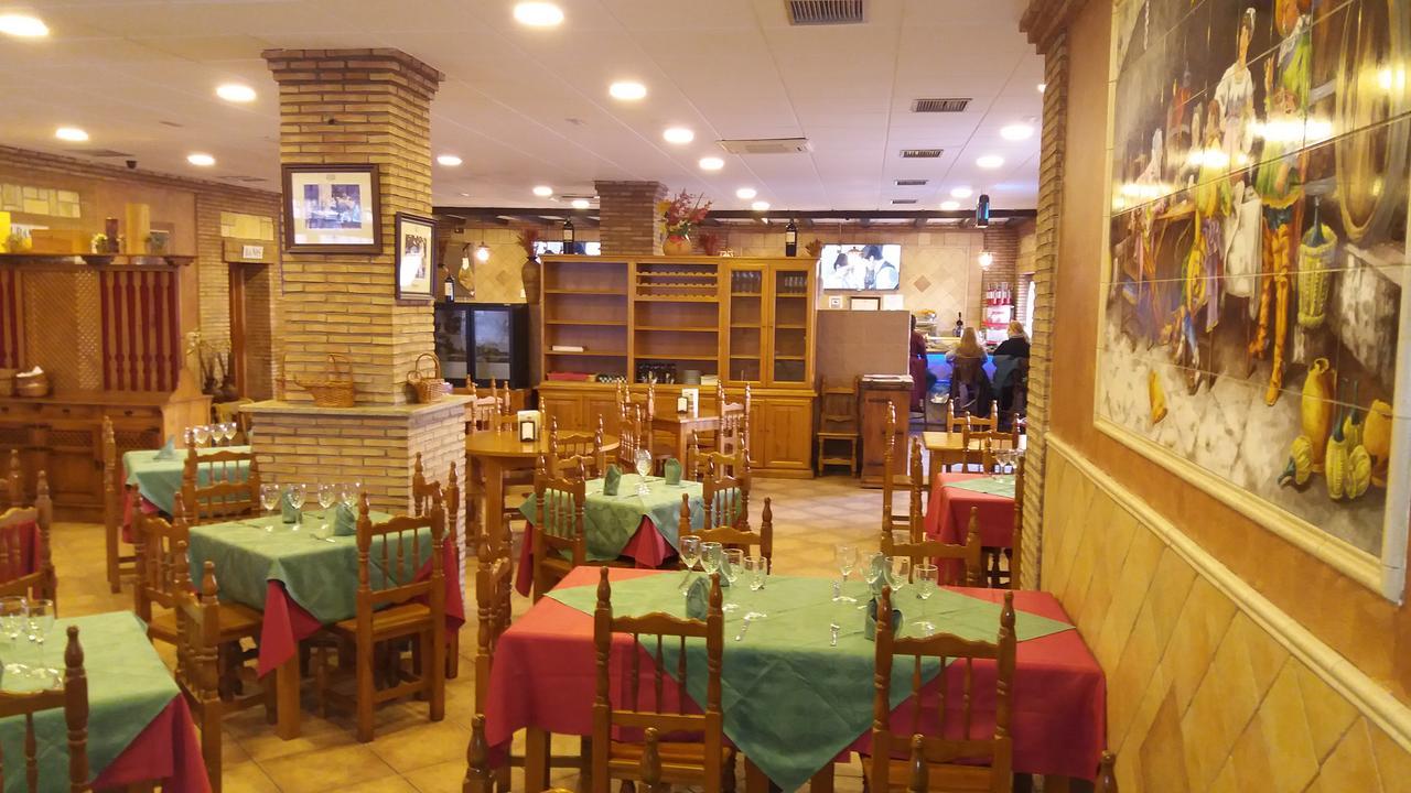 Hostal Seseña Luaran gambar