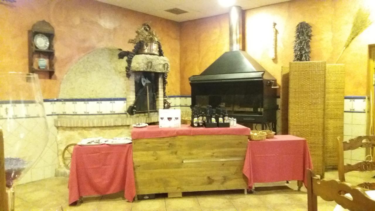 Hostal Seseña Luaran gambar